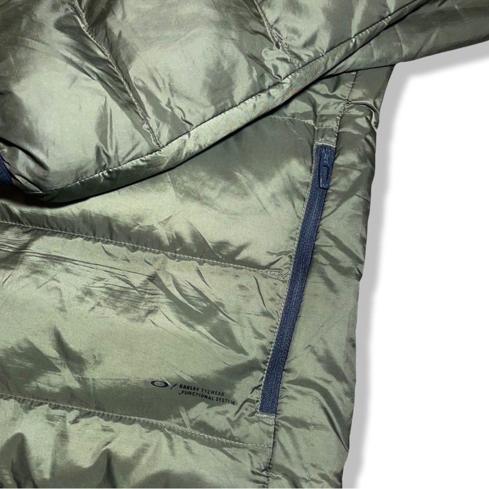 Oakley Insulated Puffer Jacket SIZE:S - Picture 3 of 4